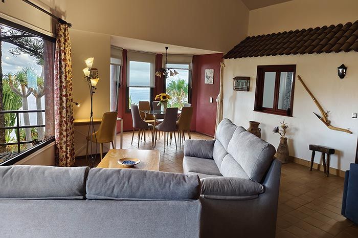 Panoramablick vom Wohnbereich der Villa Faisan auf Teneriffa auf den Teide