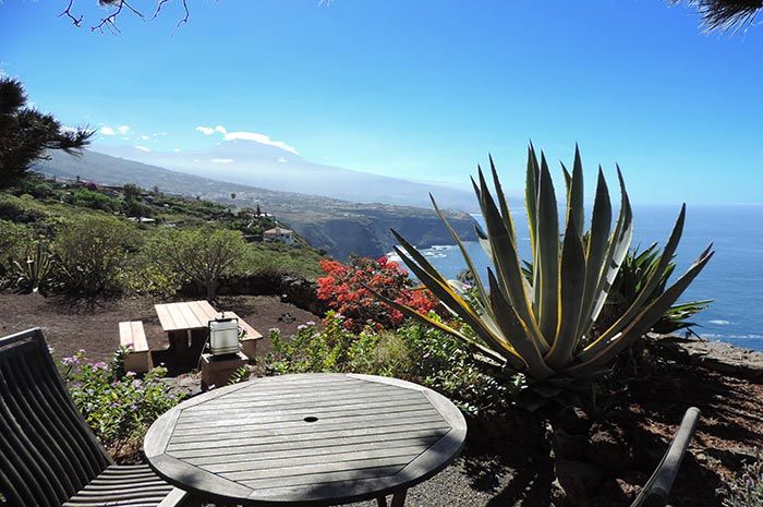 Sitzbereich mit Blick auf den Atlantik bei der Ferienwohnung Turmwohnung Teneriffa